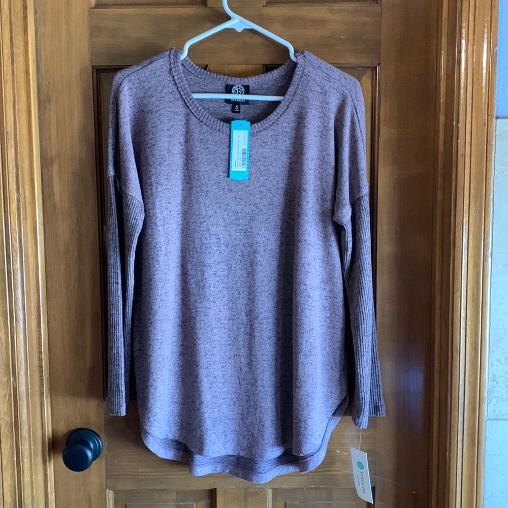 Bobeau - Bartie Hacci Ribbed Sleeve Knit Top.  Part of a Stitch Fix bundle